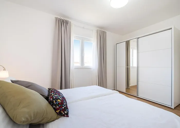 Mavi דירה זאדאר